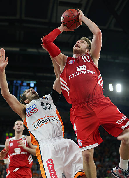 赛不小的风 赛不小的风