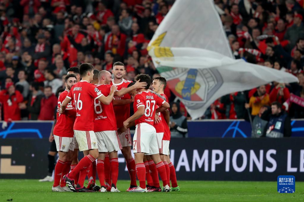 球员受伤 球员受伤