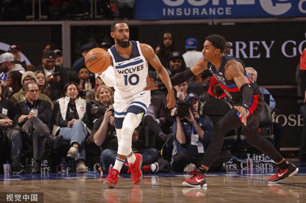 展方向与车 展方向与车