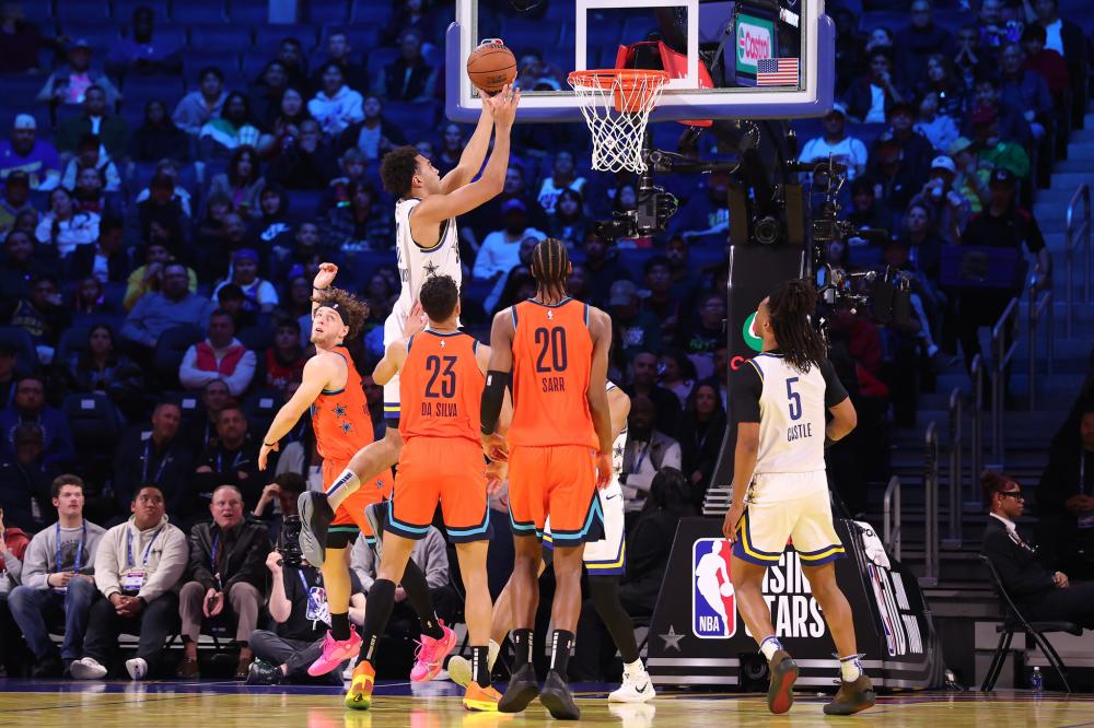 但仍以极强 但仍以极强